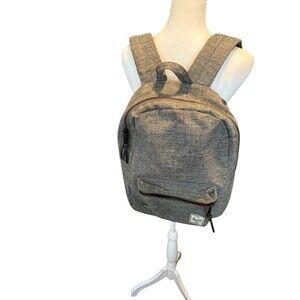 Herschel Classic Backpack , Gray Crosshatch, Preowned